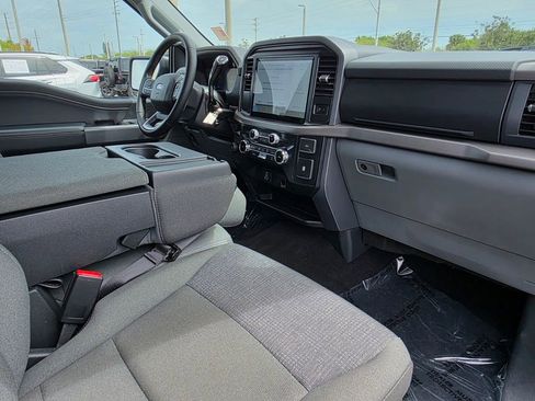 Used 2025 Ford F150 XLT w/ Equipment Group 301A Standard image 9
