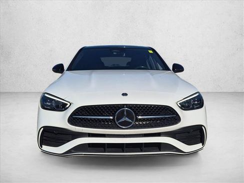 Used 2023 Mercedes-Benz C 300 4MATIC Sedan image 2