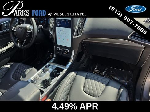 Certified 2024 Ford Edge Titanium AWD/4WD image 10