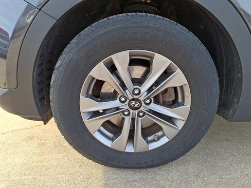 Used 2016 Hyundai Santa Fe Sport w/ Option Group 02 image 28