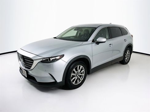 Used 2018 MAZDA CX-9 Touring w/ Touring Premium Package image 3