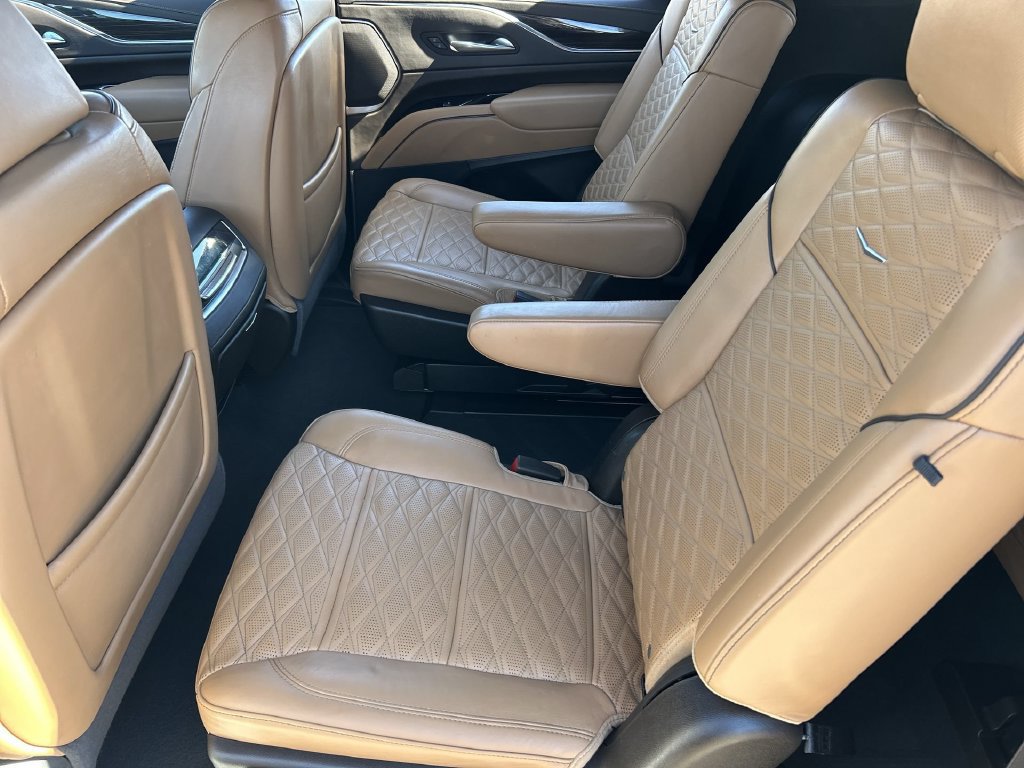 Used 2022 Cadillac Escalade ESV Sport w/ Touring Package AWD/4WD image 26