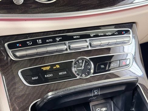 Used 2019 Mercedes-Benz E 300 image 55