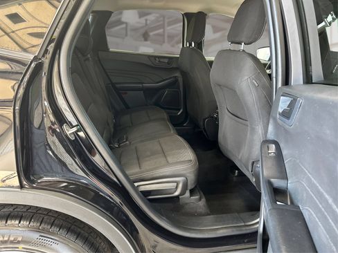 Used 2023 Ford Escape Active FWD image 11