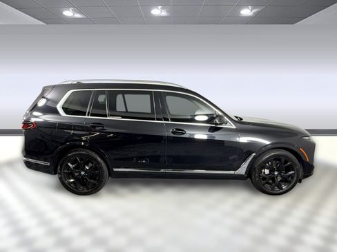 Used 2023 BMW X7 xDrive40i w/ Premium Package AWD/4WD image 8