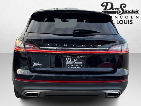 Certified 2022 Lincoln Nautilus Reserve w/ Equipment Group 201A image 6