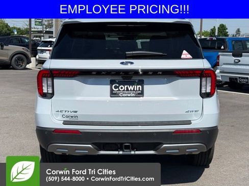 New 2026 Ford Explorer Active w/ Active Comfort Package AWD/4WD image 16
