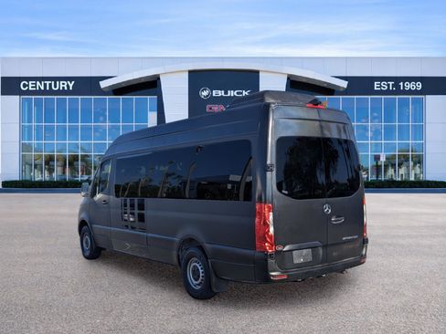 Used 2019 Mercedes-Benz Sprinter 2500 image 5