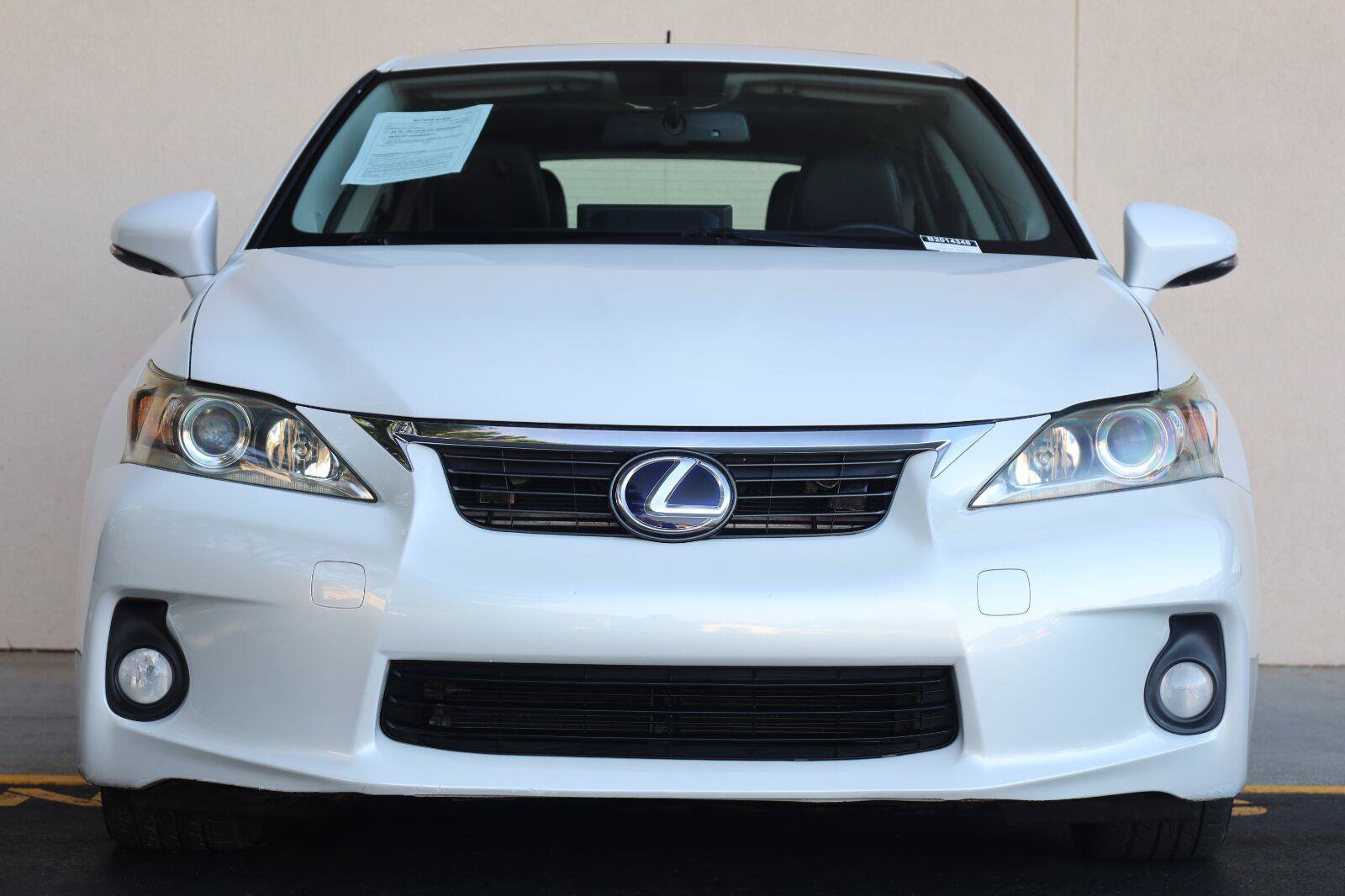 Used 2011 Lexus CT 200h Premium w/ Premium Audio Pkg FWD image 6