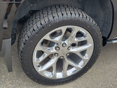 Used 2019 GMC Yukon XL Denali w/ Open Road Package AWD/4WD image 29