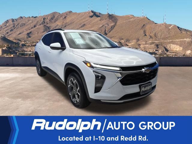 Used 2026 Chevrolet Trax LT FWD image 7