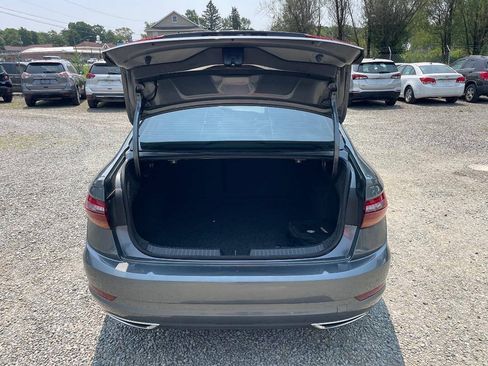 Used 2019 Volkswagen Jetta R-Line FWD image 27