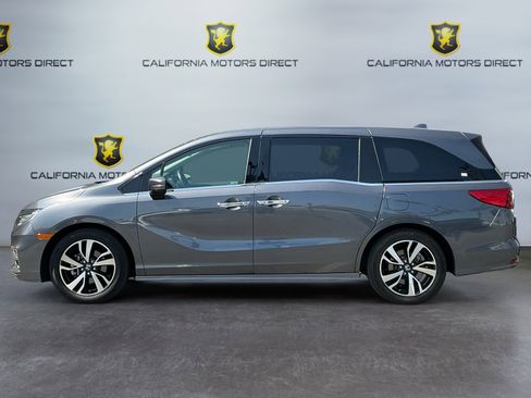 Used 2018 Honda Odyssey Elite image 2