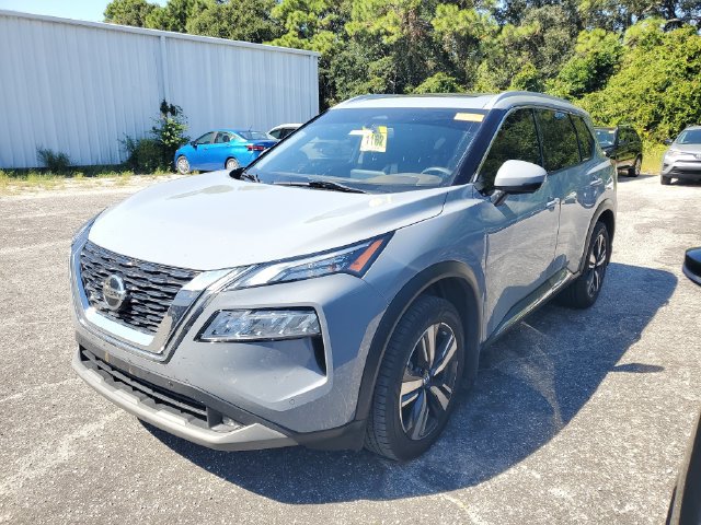 Used 2021 Nissan Rogue SL w/ Premium Package FWD image 2
