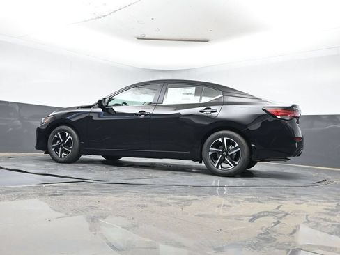 Used 2025 Nissan Sentra SV w/ All-Weather Package FWD image 16