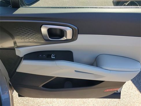New 2026 Kia Sorento S w/ S Panoramic Sunroof Package image 10
