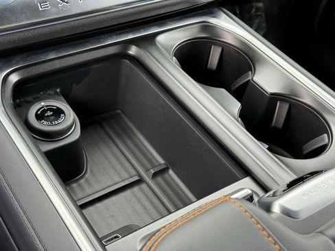 New 2026 Ford Expedition Tremor image 11