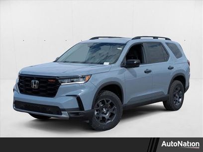 New 2025 Honda Pilot TrailSport