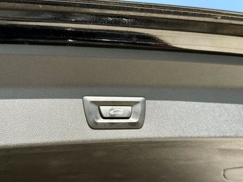 Used 2020 BMW X3 sDrive30i RWD image 12