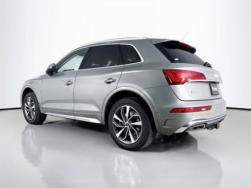 Certified 2023 Audi Q5 2.0T Prestige w/ Prestige Package image 5