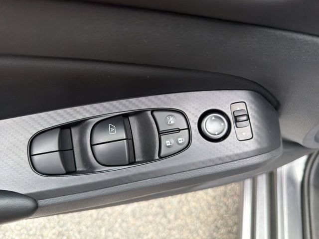 Certified 2025 Nissan Altima 2.5 S FWD image 16