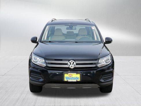 Used 2017 Volkswagen Tiguan Wolfsburg Edition AWD/4WD image 2
