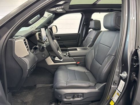 New 2026 Toyota Tundra Platinum AWD/4WD image 14
