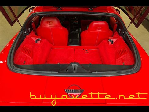 Used 1996 Chevrolet Corvette Coupe image 25