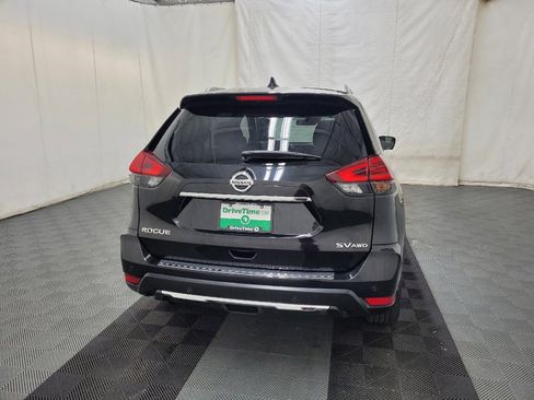 Used 2019 Nissan Rogue SV w/ Sun & Sound Touring Package AWD/4WD image 7
