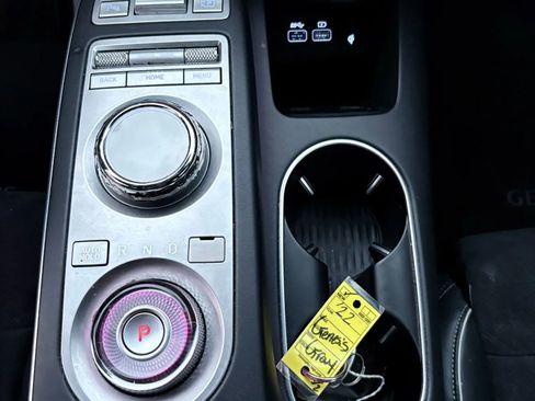 Used 2022 Genesis GV70 3.5T Sport w/ Sport Prestige Package image 27