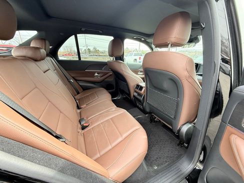 Used 2024 Mercedes-Benz GLE 350 4MATIC image 13