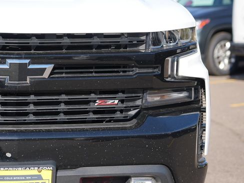Used 2021 Chevrolet Silverado 1500 LT Trail Boss w/ Convenience Package II AWD/4WD image 9