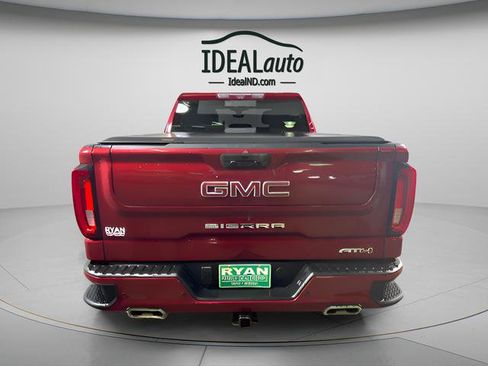 Used 2020 GMC Sierra 1500 AT4 w/ AT4 Premium Package AWD/4WD image 4