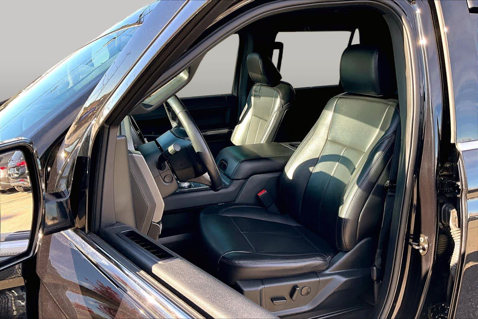 Used 2021 Ford Expedition XLT AWD/4WD image 7