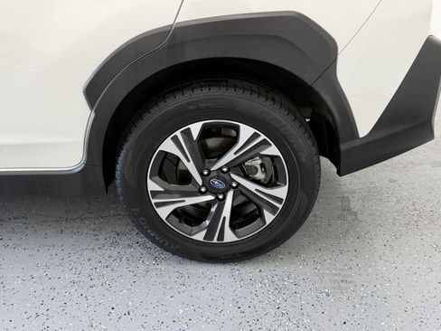 Used 2024 Subaru Crosstrek 2.0i Premium w/ Crosstrek Mirror Package AWD/4WD image 25