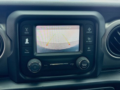 Used 2020 Jeep Wrangler Unlimited Sport AWD/4WD image 10