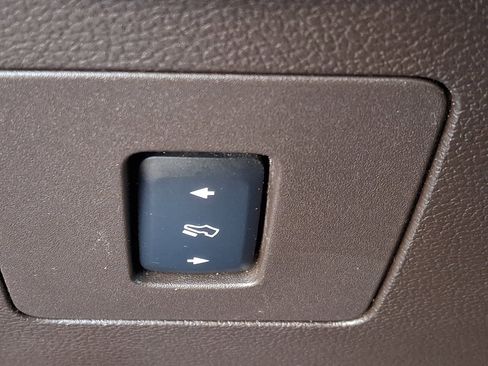 Used 2017 Ford F150 King Ranch w/ Equipment Group 601A Luxury image 29