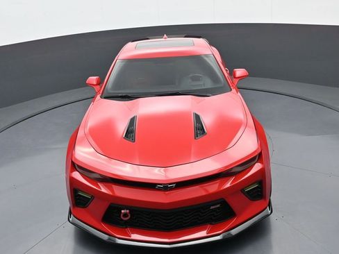 Used 2016 Chevrolet Camaro SS RWD image 29