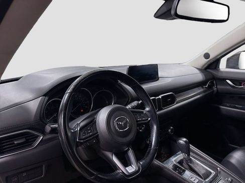 Used 2017 MAZDA CX-5 Touring w/ Preferred Equipment Package AWD/4WD image 9