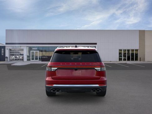 New 2026 Lincoln Aviator Reserve image 5