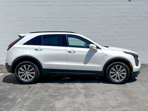 Used 2023 Cadillac XT4 Sport w/ Driver Assist Package AWD/4WD image 5