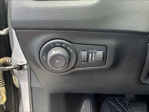 Used 2017 Jeep Compass Trailhawk w/ Leather Interior Group AWD/4WD image 15