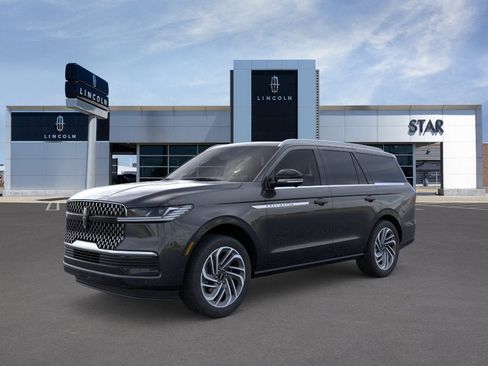 New 2025 Lincoln Navigator Reserve AWD/4WD image 1
