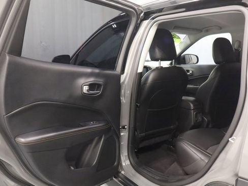 Certified 2020 Jeep Compass Limited image 12