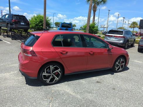 New 2026 Volkswagen GTI SE FWD image 5