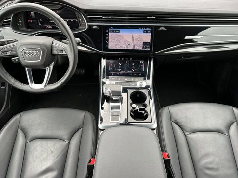 Used 2025 Audi Q7 3.0T Premium Plus image 14