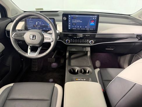 Used 2025 Honda Prologue Elite image 11