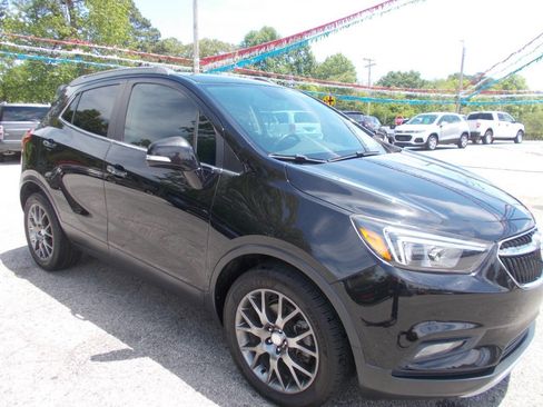 Used 2018 Buick Encore Sport Touring w/ Safety Package FWD image 18