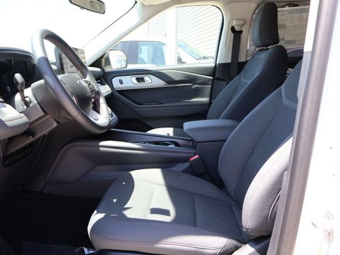 New 2026 Ford Explorer Active AWD/4WD image 25