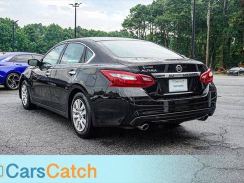 Used 2018 Nissan Altima 2.5 S w/ S Convenience Package FWD image 13